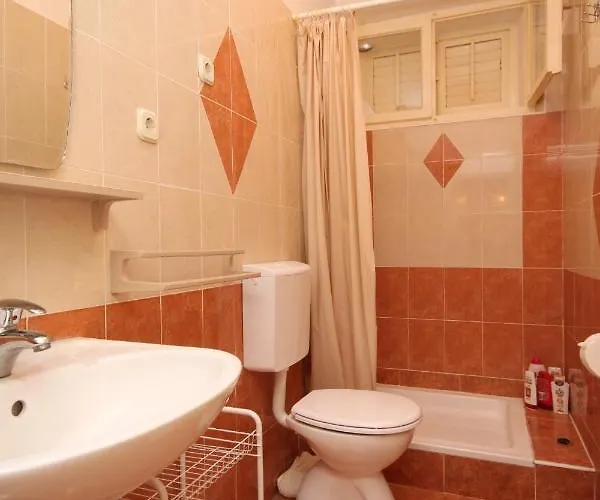Sveta Nedilja 8725c Apartman